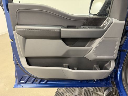 Used 2022 Ford F150 XLT w/ Equipment Group 302A High image 12