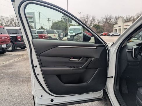 Used 2024 MAZDA CX-50 AWD 2.5 S w/ Preferred Package image 11