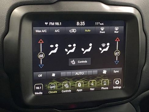 Used 2022 Jeep Renegade Trailhawk w/ Trailer Tow Group image 19