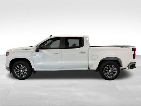 Used 2024 Chevrolet Silverado 1500 LT AWD/4WD image 4