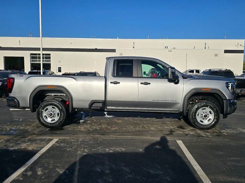 New 2026 GMC Sierra 2500 Pro w/ 1SA Pro Safety Plus Package AWD/4WD image 10
