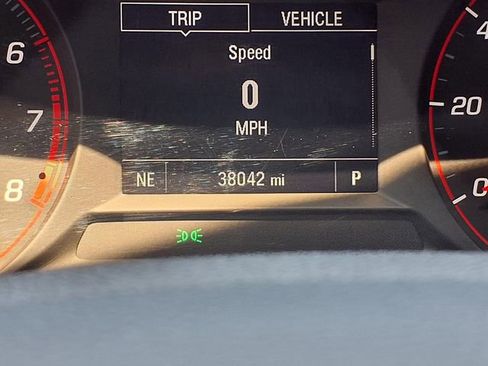 Used 2024 Chevrolet Trax RS w/ Driver Confidence Package FWD image 17