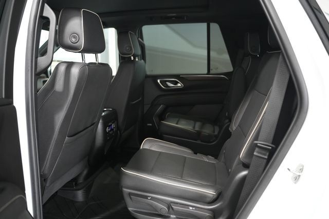 Used 2023 Chevrolet Tahoe Premier AWD/4WD image 19