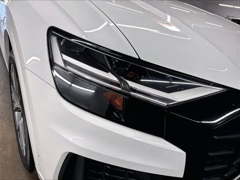 Used 2021 Audi Q8 Premium w/ Black Optic Package AWD/4WD image 29