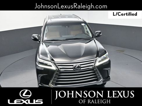 Used 2021 Lexus LX 570 4WD w/ Luxury Package image 25