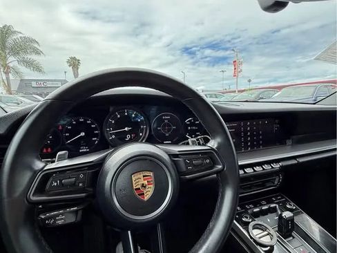 Used 2024 Porsche 911 Carrera image 11