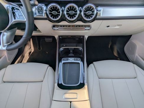 New 2026 Mercedes-Benz GLB 250 image 20