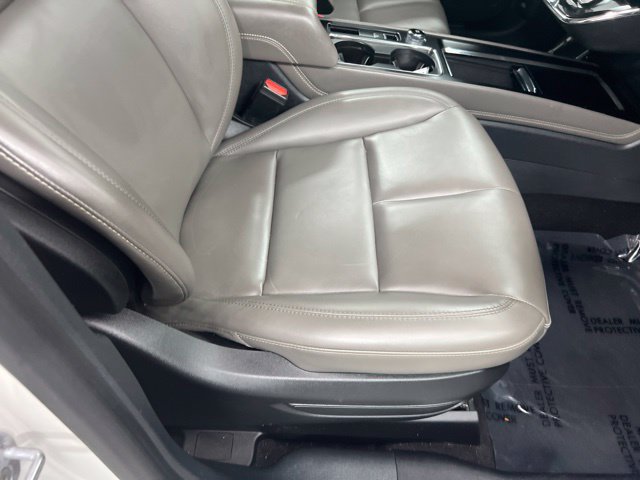 Certified 2024 Lincoln Corsair AWD image 24