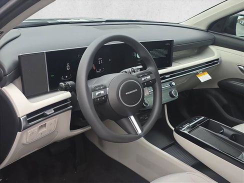 New 2026 Hyundai Tucson SEL image 5