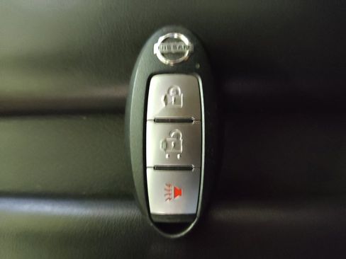 Used 2021 Nissan Murano S AWD/4WD image 32