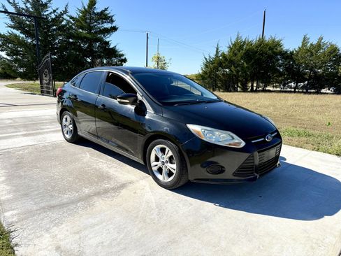 Used 2014 Ford Focus SE image 3
