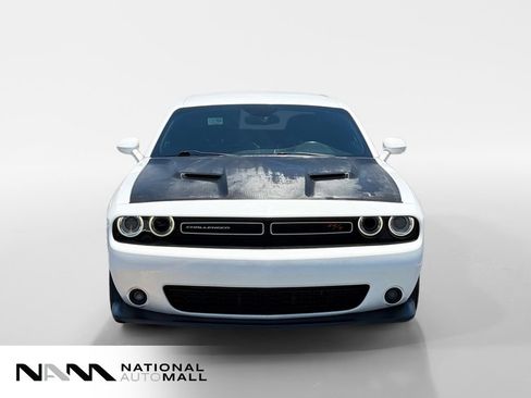 Used 2016 Dodge Challenger R/T Scat Pack RWD image 8