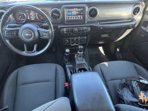 Used 2021 Jeep Wrangler Unlimited Sport AWD/4WD image 17