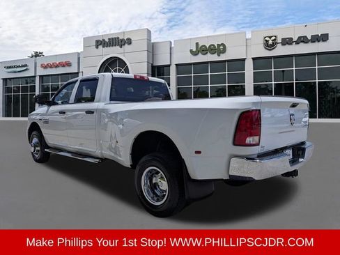Used 2017 RAM 3500 Tradesman w/ Chrome Appearance Group AWD/4WD image 5