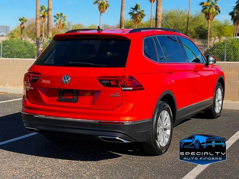 Used 2018 Volkswagen Tiguan SE AWD/4WD image 6