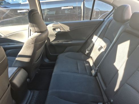 Used 2015 Honda Accord Sport image 9