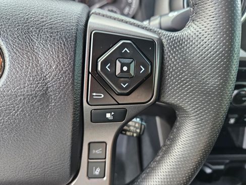 Used 2023 Toyota Tacoma TRD Pro AWD/4WD image 21