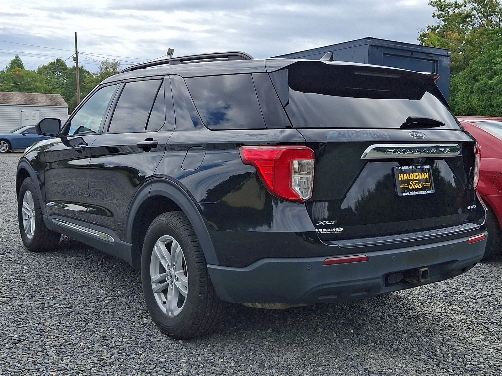 Used 2022 Ford Explorer XLT w/ Class IV Trailer Tow Package AWD/4WD image 5