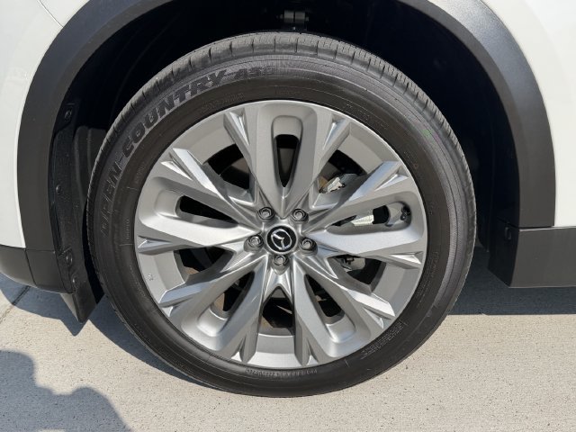 Certified 2026 MAZDA CX-90 3.3 Turbo w/ Preferred Package AWD/4WD image 9