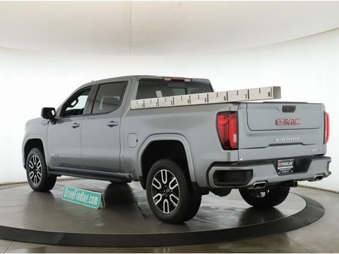 Used 2025 GMC Sierra 1500 AT4 w/ AT4 Preferred Package image 8