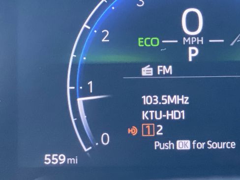 Certified 2026 Toyota Corolla SE image 30