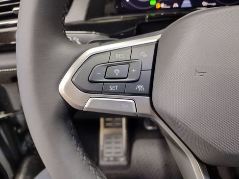 New 2026 Volkswagen Atlas Cross Sport SEL Premium R-Line image 29