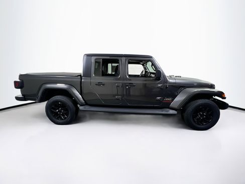 Used 2022 Jeep Gladiator Sport image 4