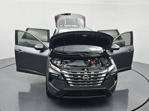 Certified 2024 Nissan Rogue SV FWD image 44