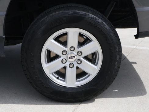 Used 2022 Ford F150 XL w/ Equipment Group 101A High image 9