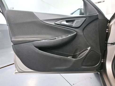 Used 2024 Chevrolet Malibu LT FWD image 18