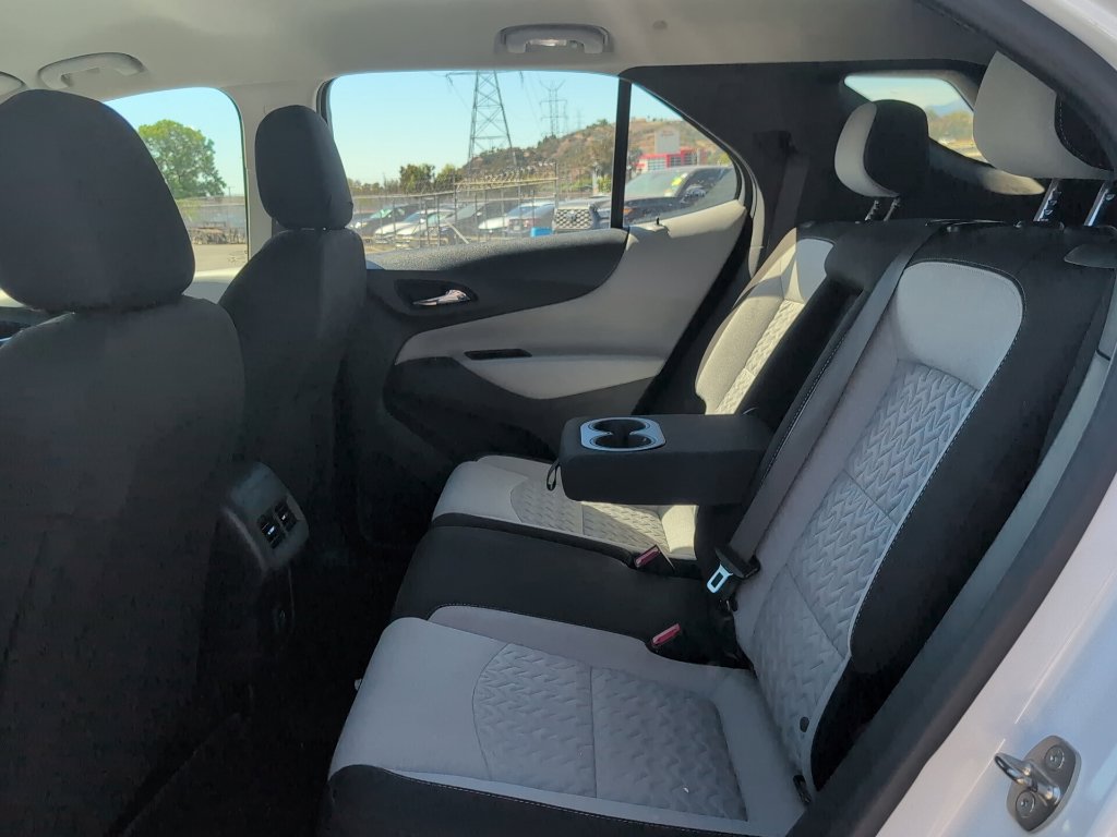Used 2022 Chevrolet Equinox LS FWD image 8