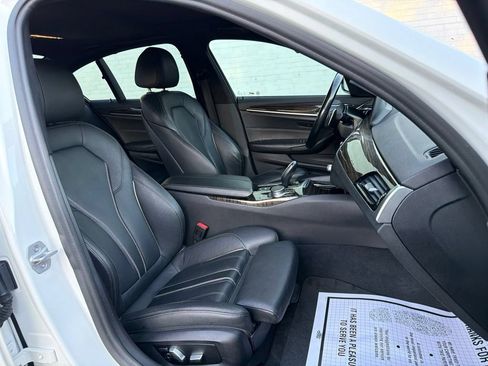 Used 2018 BMW 540i RWD image 13