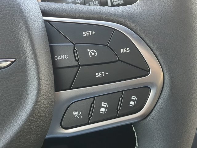 New 2026 Chrysler Voyager LX FWD image 31