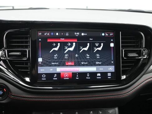 Used 2025 Dodge Durango R/T AWD/4WD image 15
