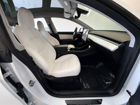 Used 2020 Tesla Model Y Performance AWD/4WD image 27