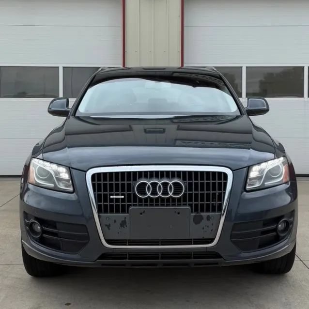 Used 2011 Audi Q5 2.0T Premium Plus w/ Premium Plus Pkg AWD/4WD image 2