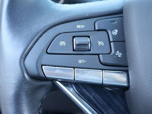 Used 2024 Cadillac XT6 Premium Luxury image 24