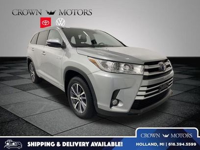 Used 2017 Toyota Highlander XLE