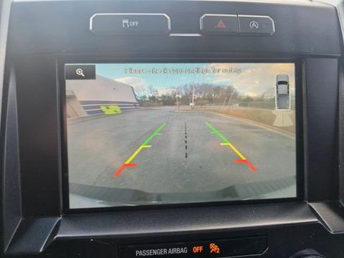 Used 2015 Ford F150 XLT w/ Equipment Group 302A Luxury image 14