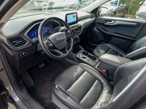 Used 2022 Ford Escape SEL w/ Technology Package image 19