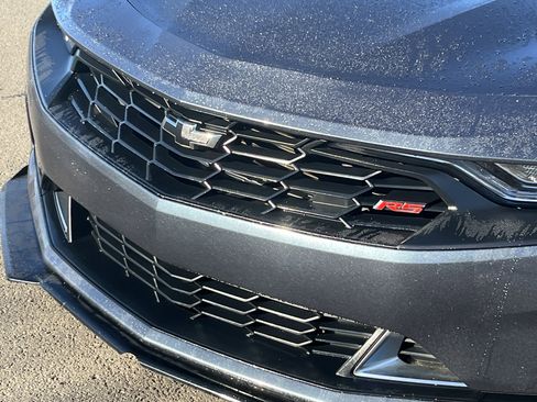 Used 2019 Chevrolet Camaro LT w/ RS Package image 9