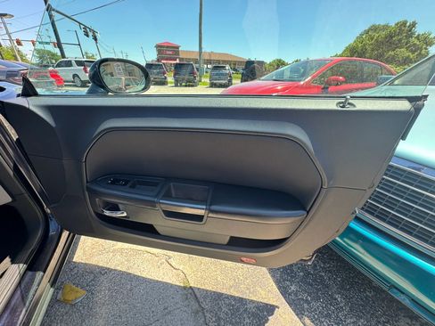 Used 2012 Dodge Challenger SXT RWD image 24