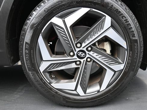 Used 2023 Hyundai Tucson Limited AWD/4WD image 10
