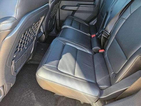 New 2025 Ford Bronco Badlands image 16