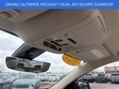 Used 2023 GMC Acadia Denali w/ Denali Ultimate Package image 28