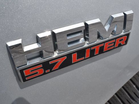 Used 2017 RAM 1500 Big Horn AWD/4WD image 7