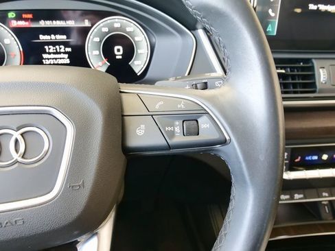 Used 2024 Audi Q5 2.0T Premium Plus image 26