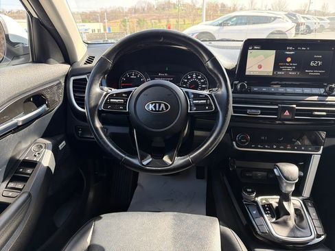Certified 2021 Kia Seltos SX image 16