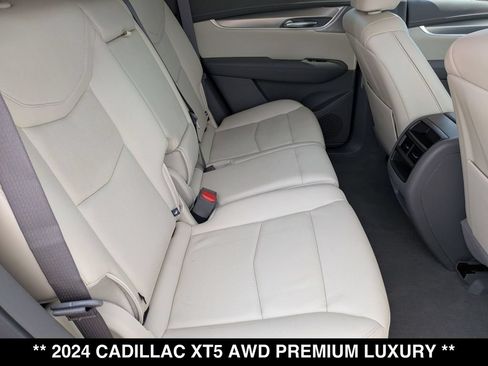 Used 2024 Cadillac XT5 Premium Luxury w/ LPO, Floor Liner Package AWD/4WD image 28