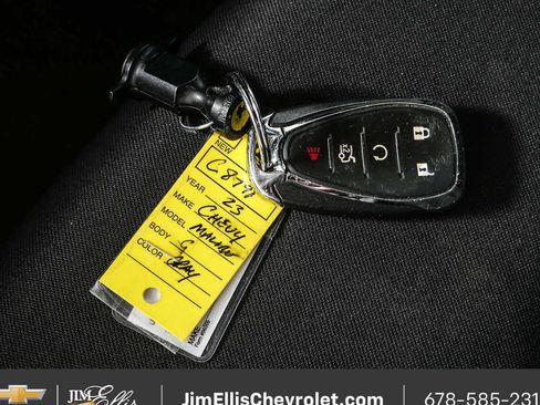 Used 2023 Chevrolet Malibu LT FWD image 35